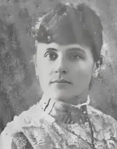 Julia Lang Aguilar Julia Lang Aguilar