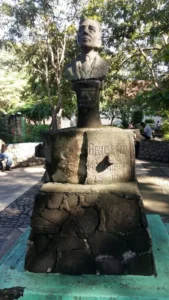 Leonidas Briceño
