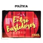 Política entre bastidores